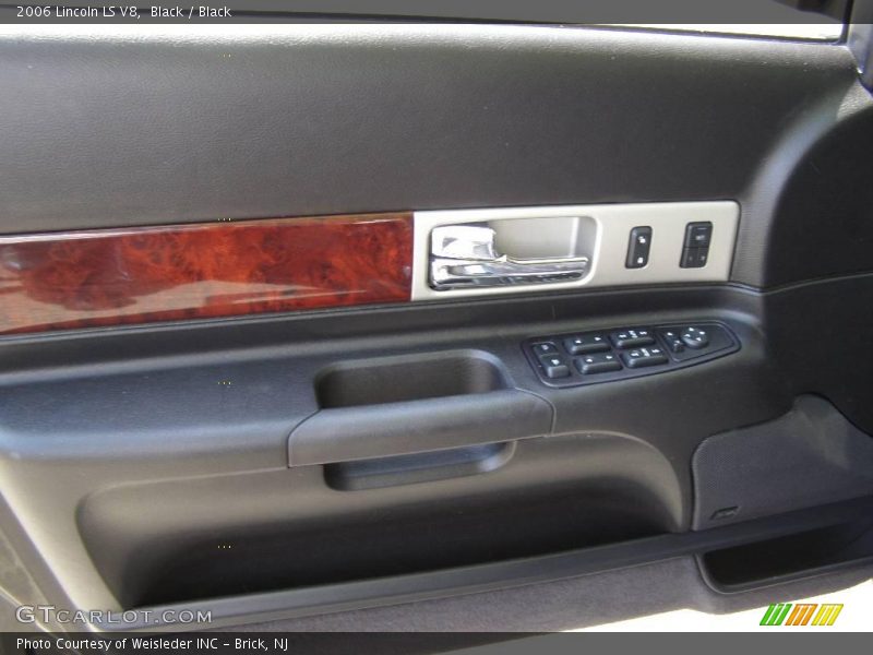 Black / Black 2006 Lincoln LS V8