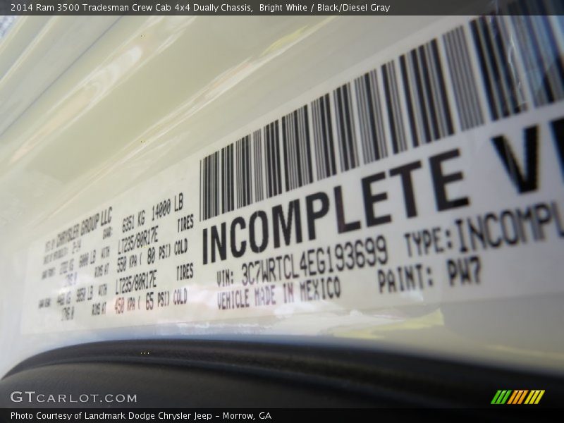 Bright White / Black/Diesel Gray 2014 Ram 3500 Tradesman Crew Cab 4x4 Dually Chassis