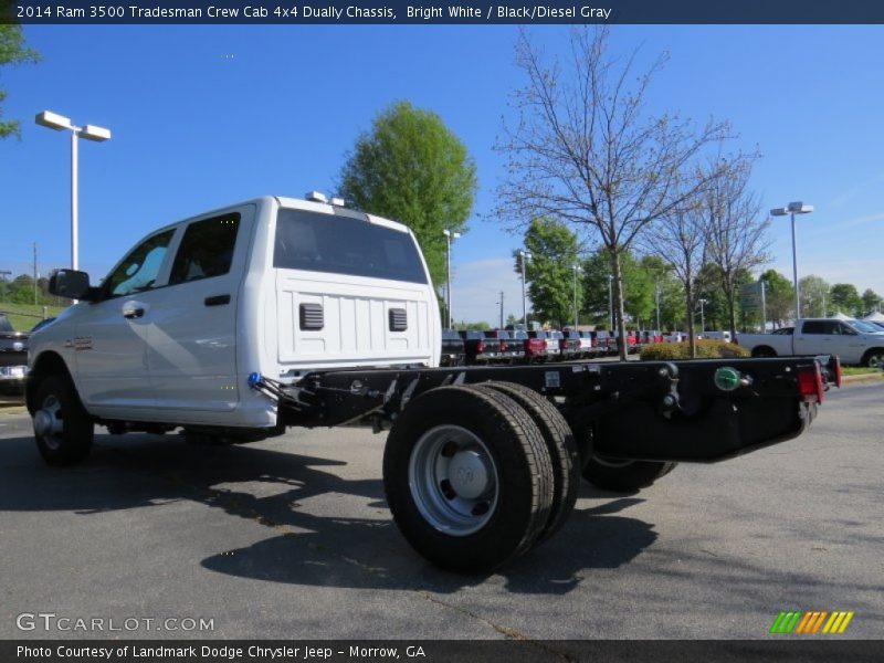 Bright White / Black/Diesel Gray 2014 Ram 3500 Tradesman Crew Cab 4x4 Dually Chassis