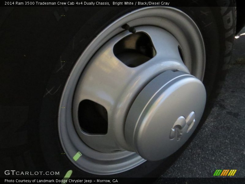 Bright White / Black/Diesel Gray 2014 Ram 3500 Tradesman Crew Cab 4x4 Dually Chassis