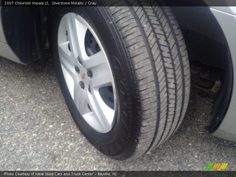 Silverstone Metallic / Gray 2007 Chevrolet Impala LS
