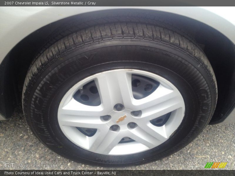 Silverstone Metallic / Gray 2007 Chevrolet Impala LS
