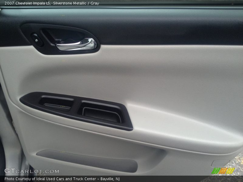 Silverstone Metallic / Gray 2007 Chevrolet Impala LS