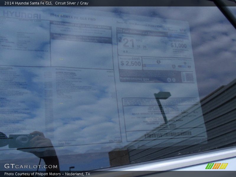 Circuit Silver / Gray 2014 Hyundai Santa Fe GLS