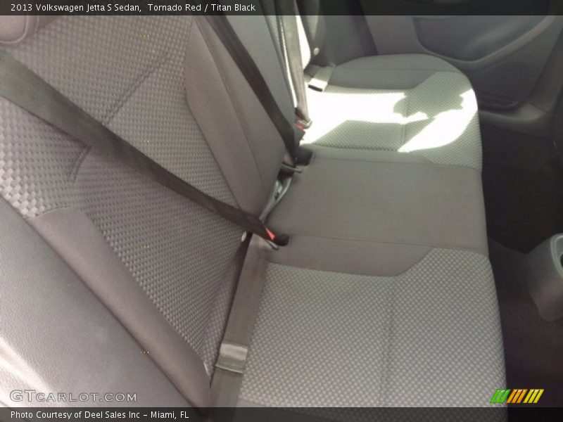 Tornado Red / Titan Black 2013 Volkswagen Jetta S Sedan
