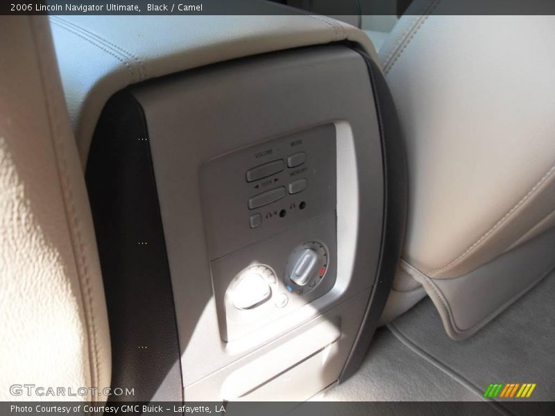 Black / Camel 2006 Lincoln Navigator Ultimate