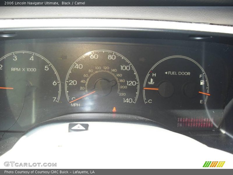Black / Camel 2006 Lincoln Navigator Ultimate