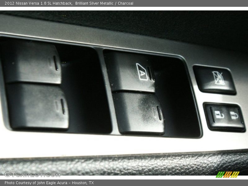 Brilliant Silver Metallic / Charcoal 2012 Nissan Versa 1.8 SL Hatchback