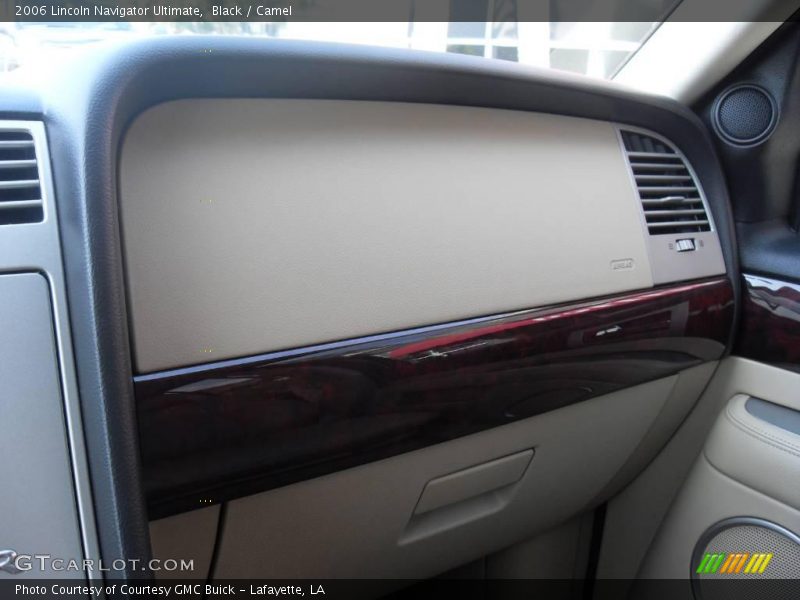 Black / Camel 2006 Lincoln Navigator Ultimate