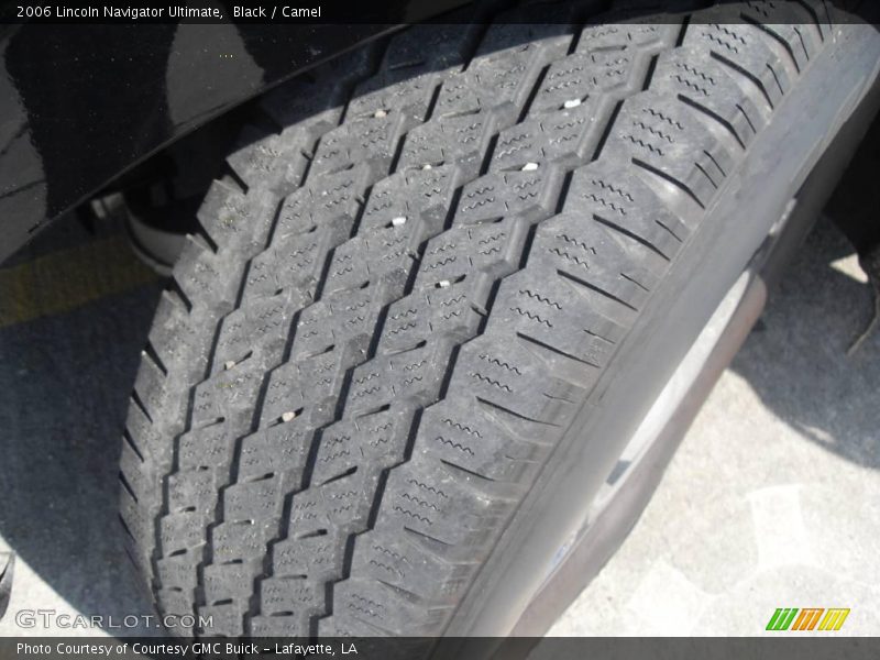 Black / Camel 2006 Lincoln Navigator Ultimate