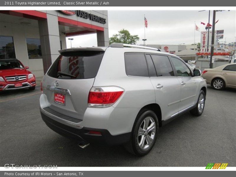 Classic Silver Metallic / Ash 2011 Toyota Highlander Limited