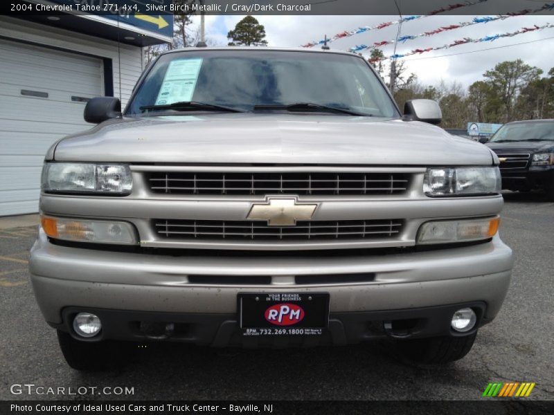 Silver Birch Metallic / Gray/Dark Charcoal 2004 Chevrolet Tahoe Z71 4x4