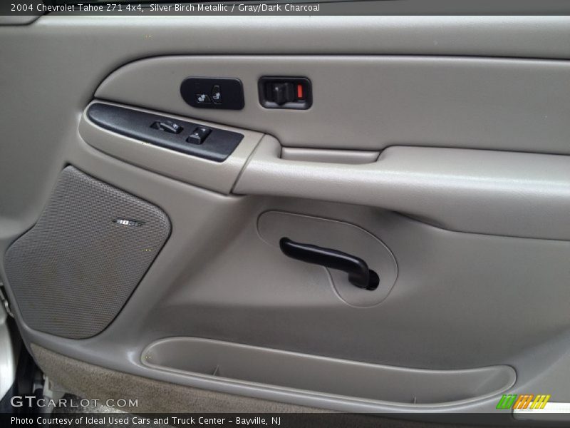 Silver Birch Metallic / Gray/Dark Charcoal 2004 Chevrolet Tahoe Z71 4x4