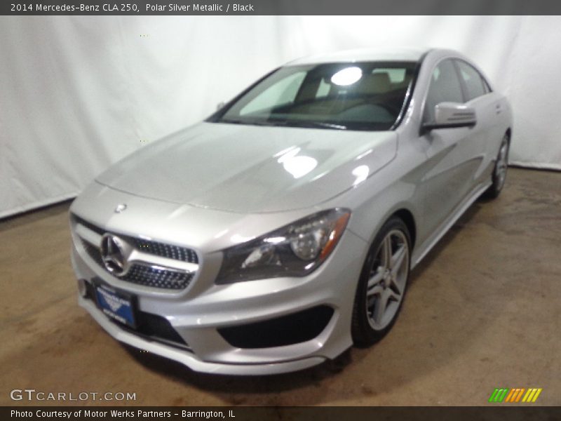 Polar Silver Metallic / Black 2014 Mercedes-Benz CLA 250