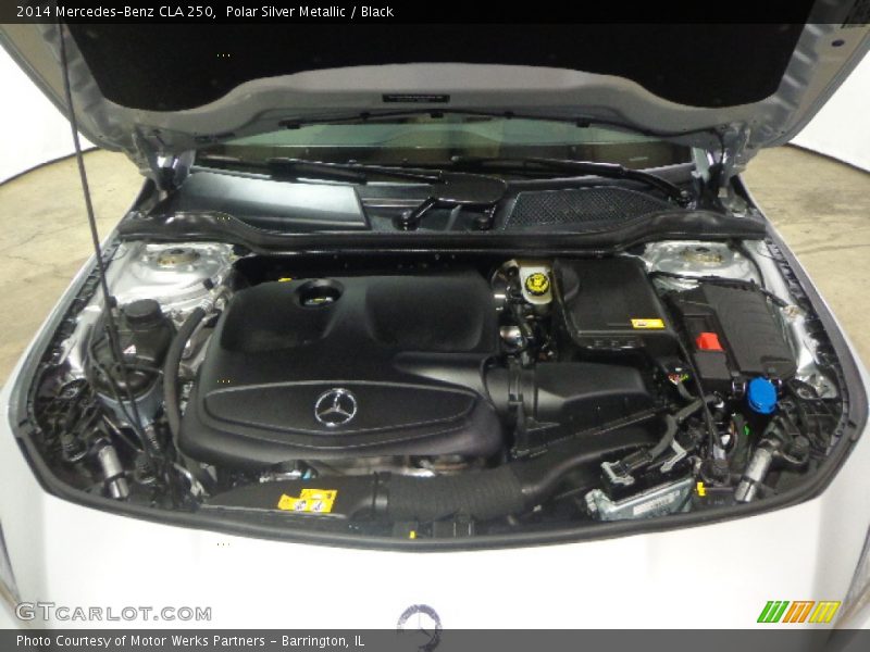 Polar Silver Metallic / Black 2014 Mercedes-Benz CLA 250