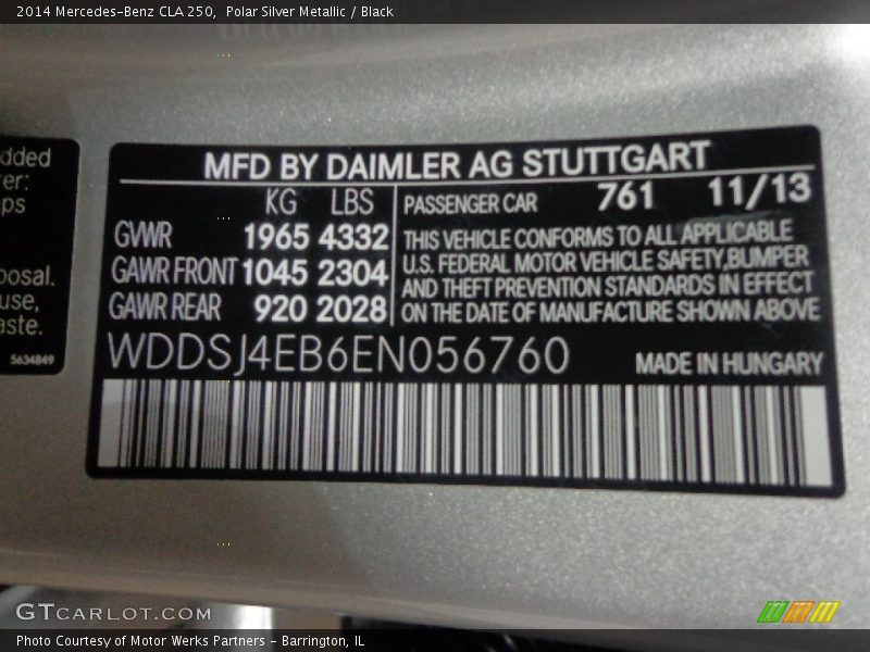 Polar Silver Metallic / Black 2014 Mercedes-Benz CLA 250