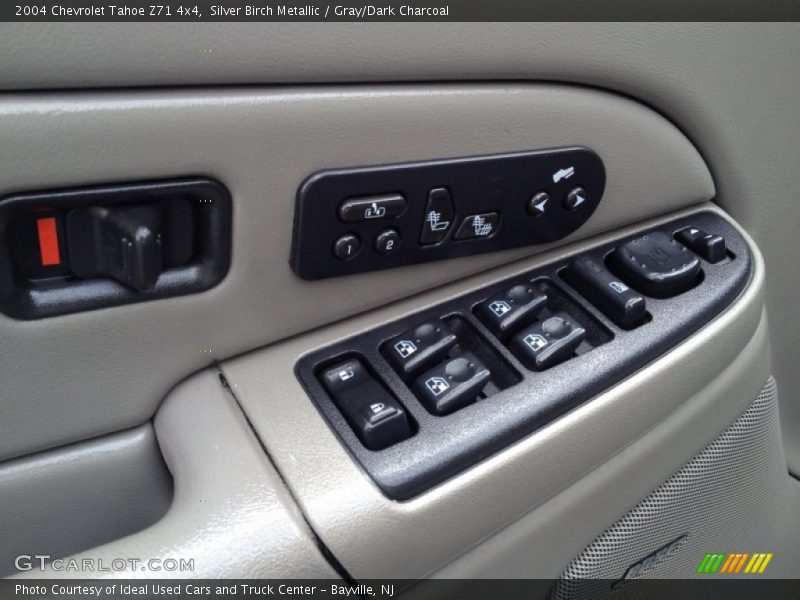 Silver Birch Metallic / Gray/Dark Charcoal 2004 Chevrolet Tahoe Z71 4x4