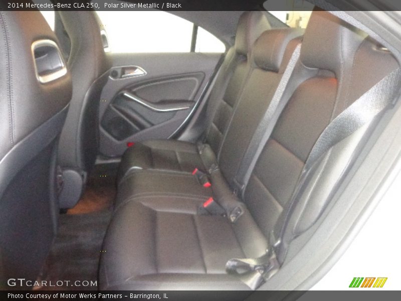 Polar Silver Metallic / Black 2014 Mercedes-Benz CLA 250