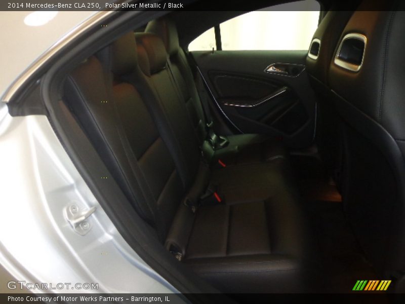 Polar Silver Metallic / Black 2014 Mercedes-Benz CLA 250
