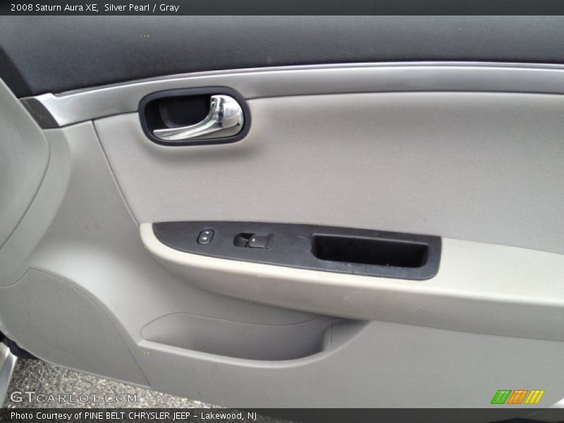Silver Pearl / Gray 2008 Saturn Aura XE