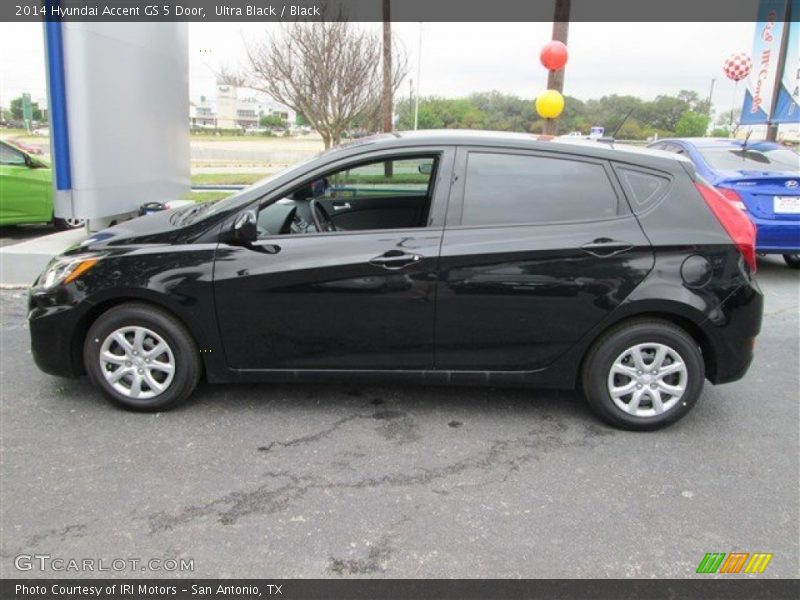 Ultra Black / Black 2014 Hyundai Accent GS 5 Door