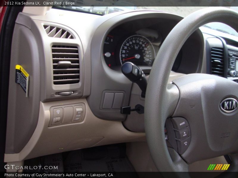 Claret Red / Beige 2012 Kia Sedona LX