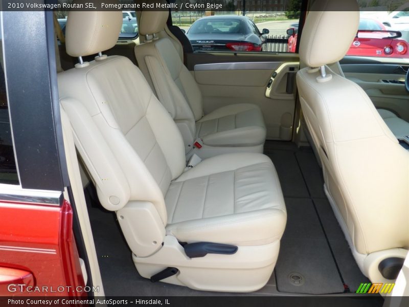 Pomegranate Red Metallic / Ceylon Beige 2010 Volkswagen Routan SEL