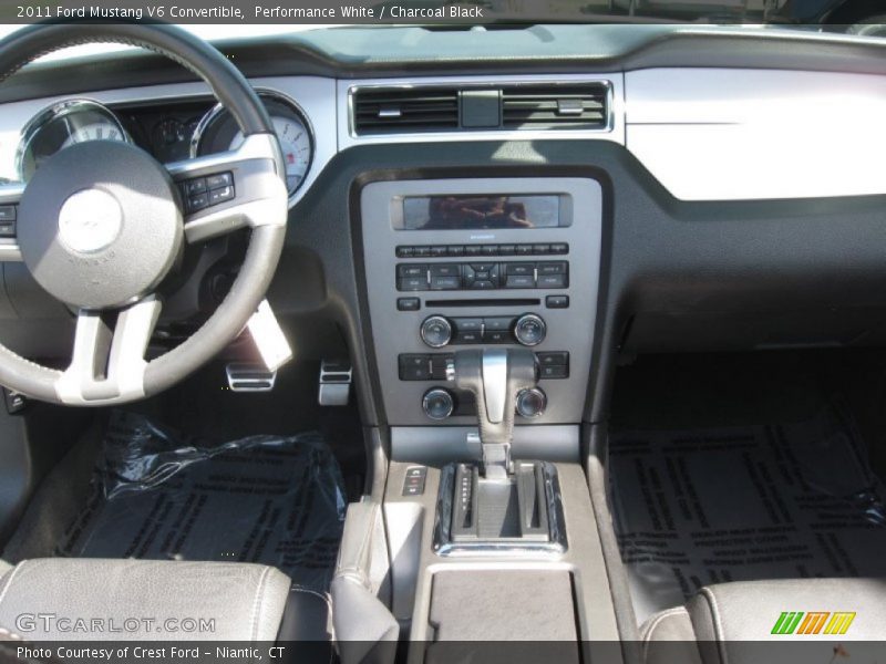 Performance White / Charcoal Black 2011 Ford Mustang V6 Convertible