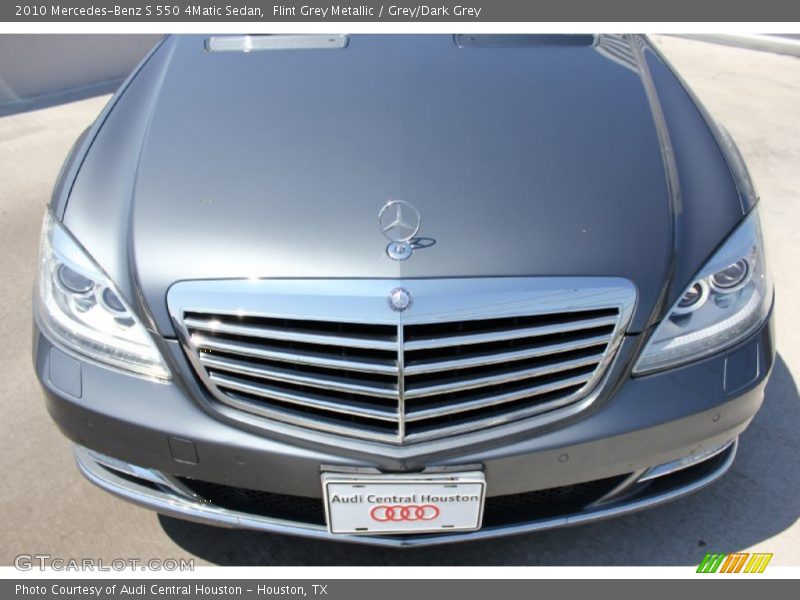 Flint Grey Metallic / Grey/Dark Grey 2010 Mercedes-Benz S 550 4Matic Sedan
