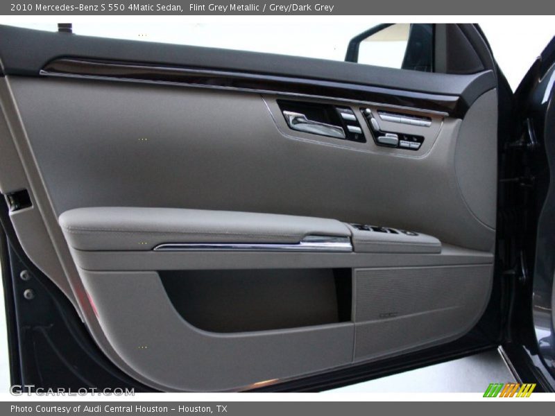 Flint Grey Metallic / Grey/Dark Grey 2010 Mercedes-Benz S 550 4Matic Sedan