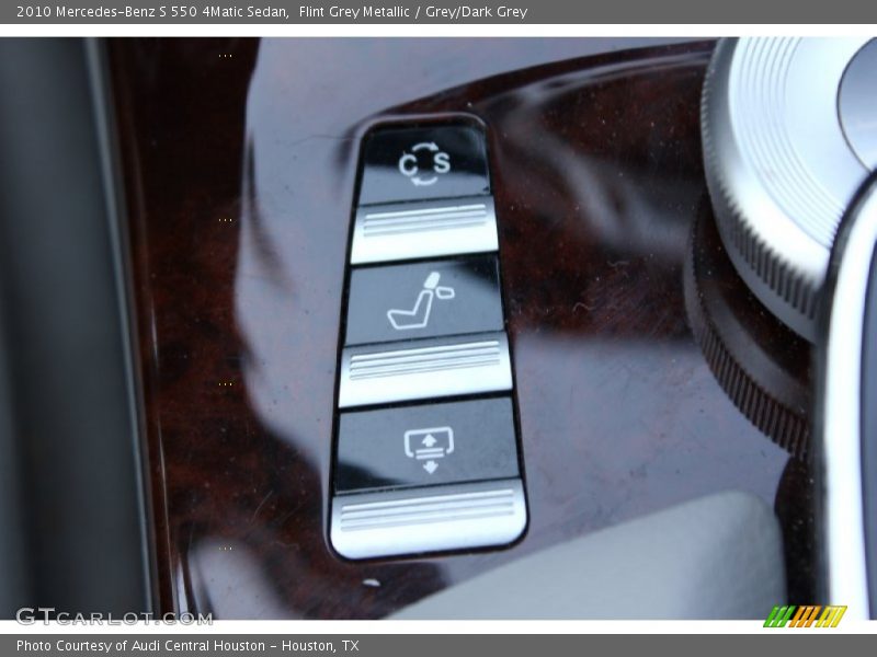 Flint Grey Metallic / Grey/Dark Grey 2010 Mercedes-Benz S 550 4Matic Sedan