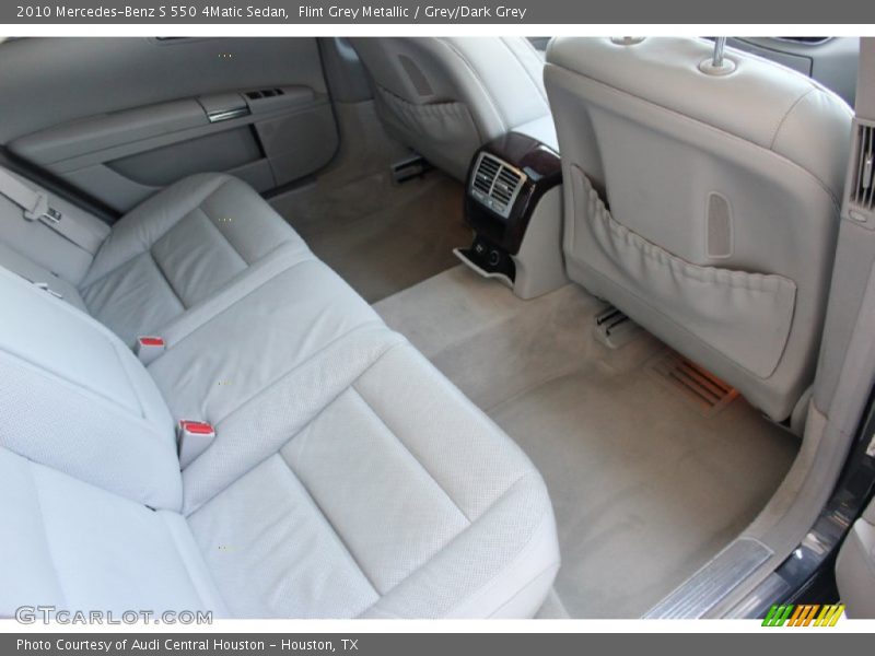 Flint Grey Metallic / Grey/Dark Grey 2010 Mercedes-Benz S 550 4Matic Sedan