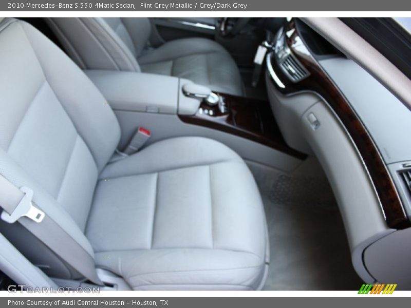 Flint Grey Metallic / Grey/Dark Grey 2010 Mercedes-Benz S 550 4Matic Sedan