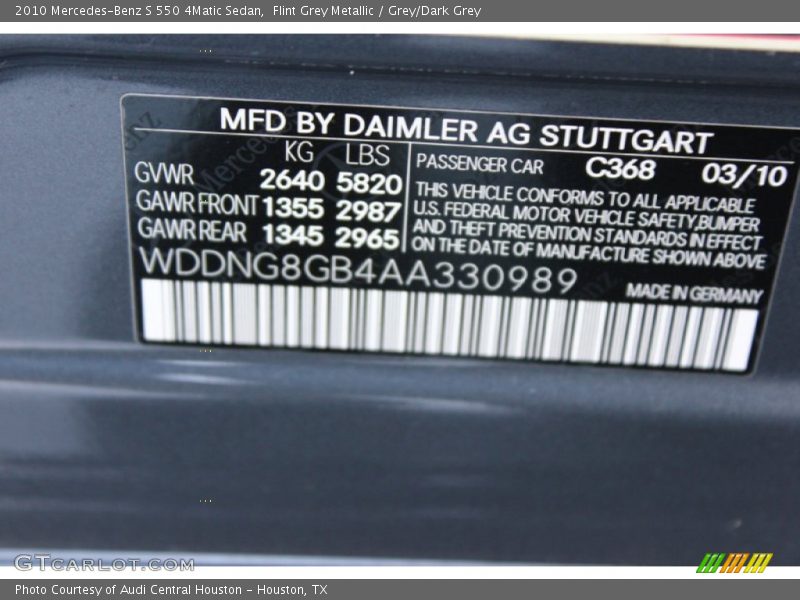 Flint Grey Metallic / Grey/Dark Grey 2010 Mercedes-Benz S 550 4Matic Sedan