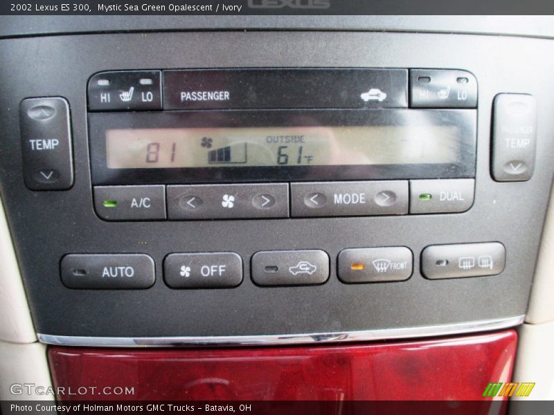 Mystic Sea Green Opalescent / Ivory 2002 Lexus ES 300