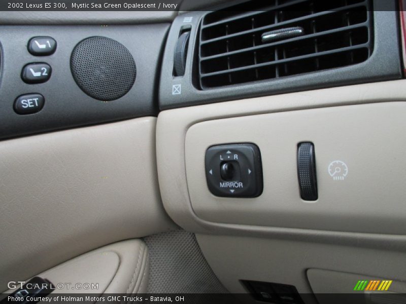 Mystic Sea Green Opalescent / Ivory 2002 Lexus ES 300