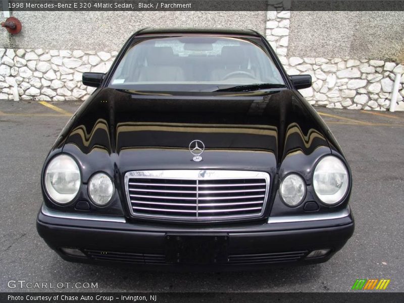 Black / Parchment 1998 Mercedes-Benz E 320 4Matic Sedan