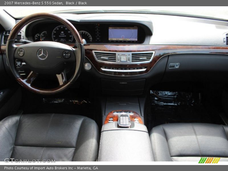 Dashboard of 2007 S 550 Sedan