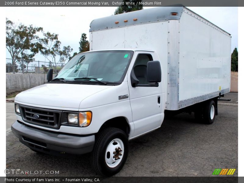 Oxford White / Medium Flint 2006 Ford E Series Cutaway E350 Commercial Moving Van