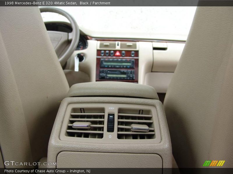 Black / Parchment 1998 Mercedes-Benz E 320 4Matic Sedan