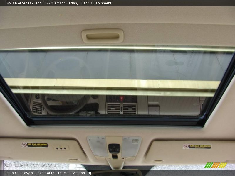 Black / Parchment 1998 Mercedes-Benz E 320 4Matic Sedan