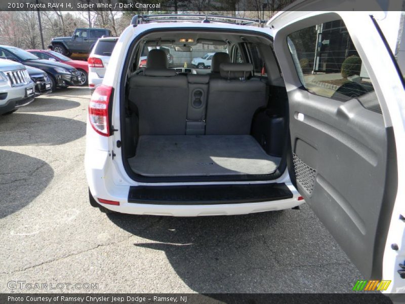 Super White / Dark Charcoal 2010 Toyota RAV4 I4