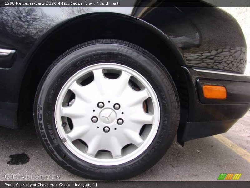 Black / Parchment 1998 Mercedes-Benz E 320 4Matic Sedan