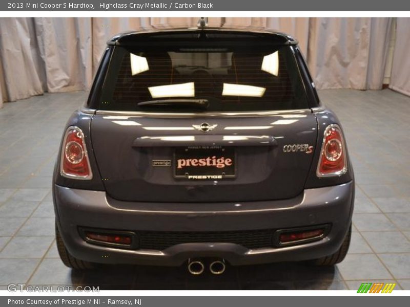 Highclass Gray Metallic / Carbon Black 2013 Mini Cooper S Hardtop