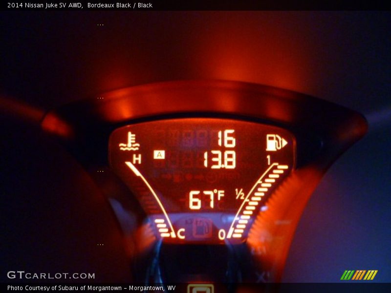 Bordeaux Black / Black 2014 Nissan Juke SV AWD