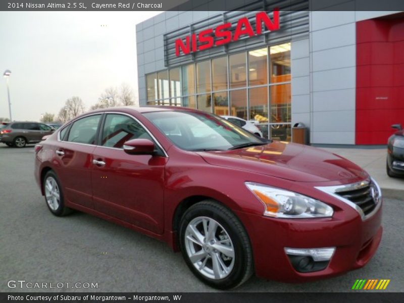 Cayenne Red / Charcoal 2014 Nissan Altima 2.5 SL