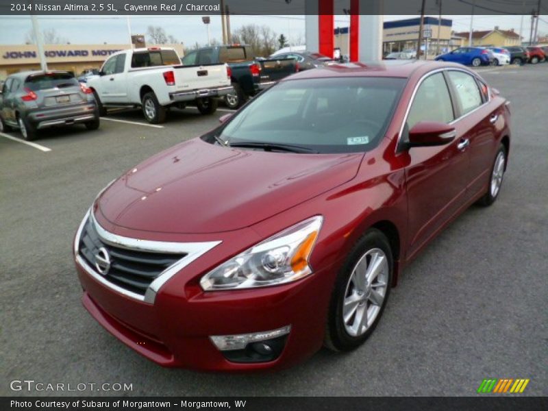 Cayenne Red / Charcoal 2014 Nissan Altima 2.5 SL