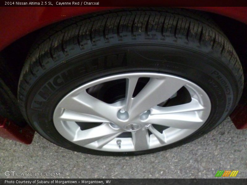 Cayenne Red / Charcoal 2014 Nissan Altima 2.5 SL