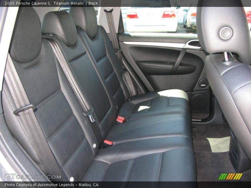Titanium Metallic / Black 2005 Porsche Cayenne S
