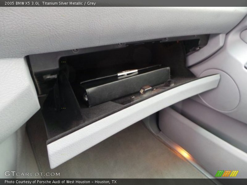 Titanium Silver Metallic / Grey 2005 BMW X5 3.0i